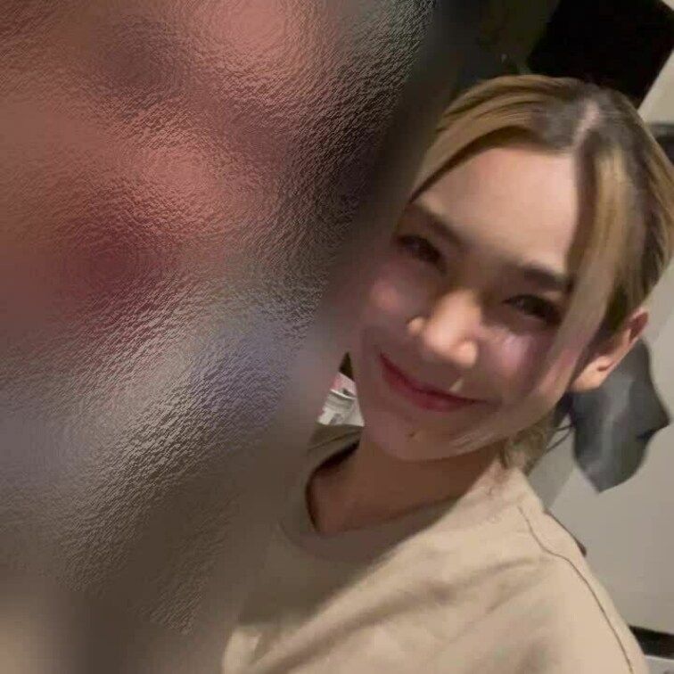 最初の頃のガチで可愛い外人と再開SEXした。
前より細くなって可愛くなってた。
相変わらず可愛い最高。