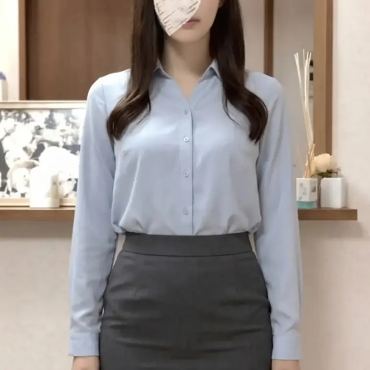 右上のいいねを押してから見てくださいね🤍

家事代行のお仕事でたくさん動くので
暑くなってしまいスカートにしてみま