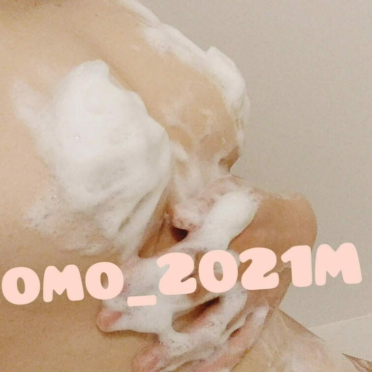 いつも応援ありがとうございます(*´ω`*)
前からやってみたかった泡おっぱいぽよぽよ動画を撮ったので、いっぱい見てく
