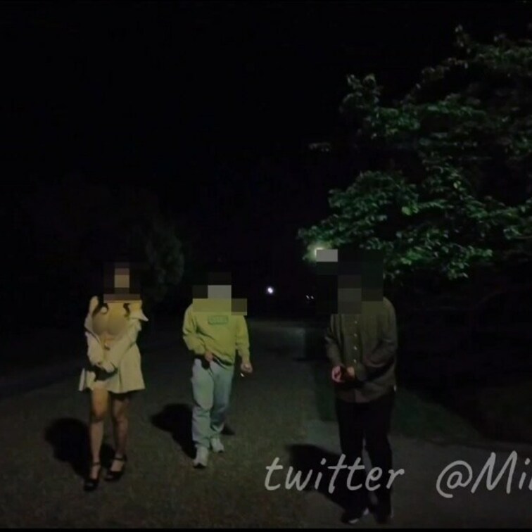 深夜の公園で羞恥露出散歩　第三弾

パートナーの蟻です。
日本海側の公園まで遠征して深夜のお散歩に行ってきました。