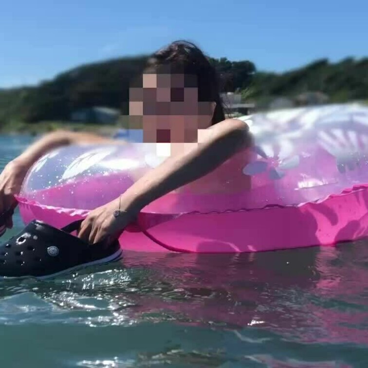 今年、2度目の海で大胆な夏夜-42-

夏夜と遊びたい方は、ぜひコメント下さい。
もしくはX (Twitter）の