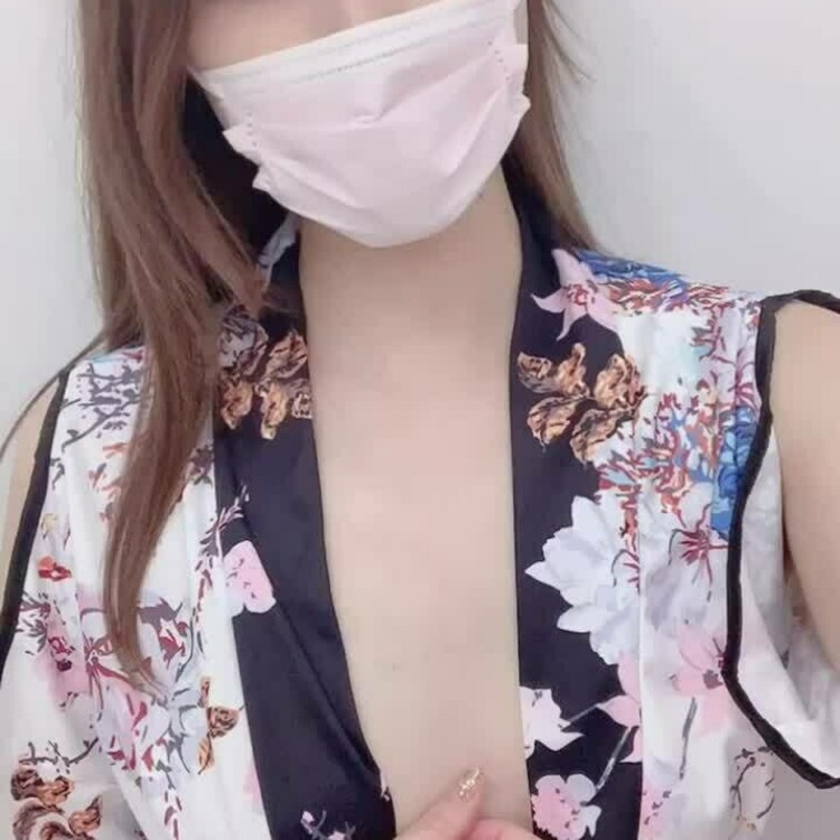 セクシー浴衣でプニプニからのはみ出しちゃいました💦
はみ出しちゃいました💦

※いっぱいプラン7/1〜7/8期間終