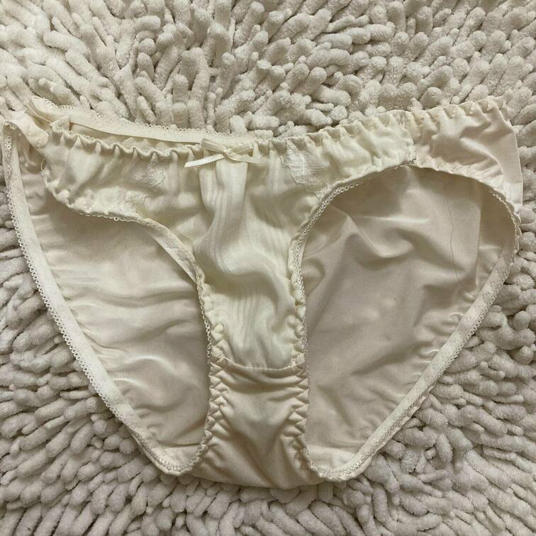 るるの今日のパンツです🥰