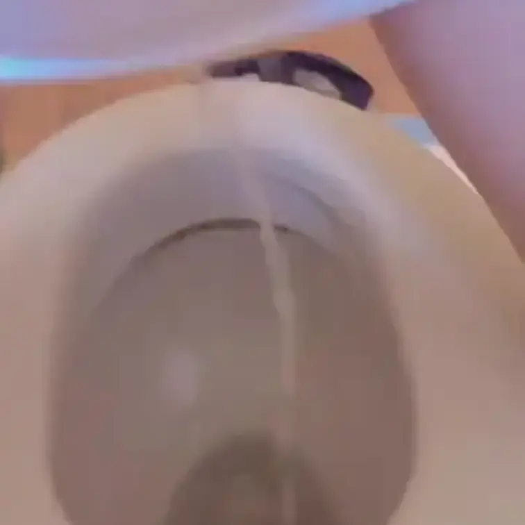 立っておしっこ🥰