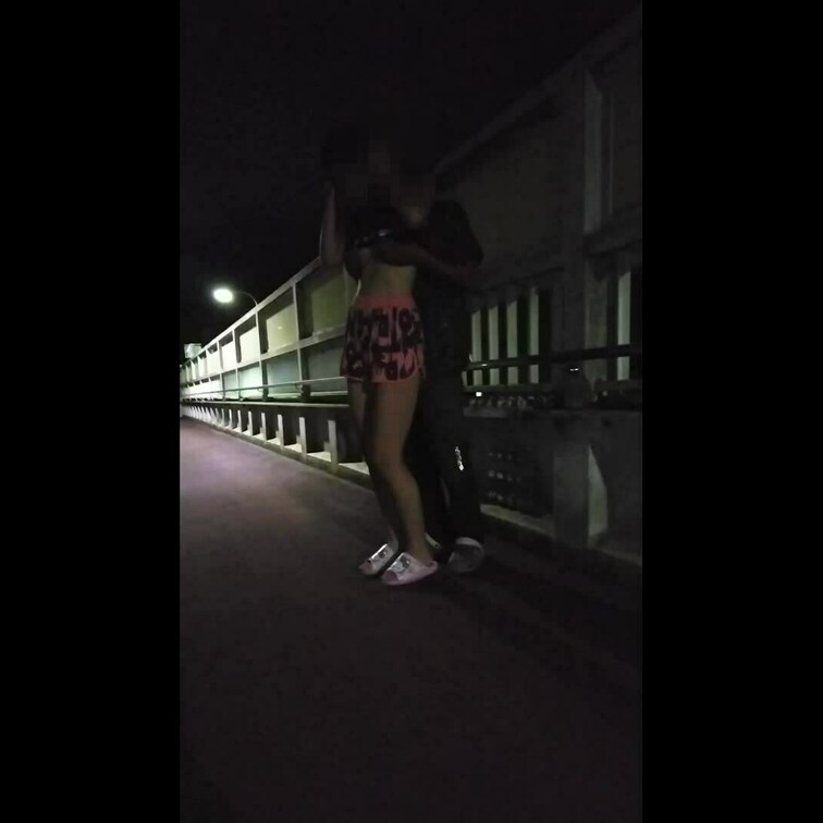 夜の歩道橋で単独男性さんに色んなシチュエーションで気持ちよくしてもらいました～💛