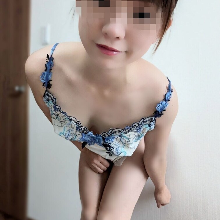おはようございます∩(´∀｀∩)
木曜日ですねっ！
皆様お花見はされましたか♥？？
私まだしていないので今日あたり
