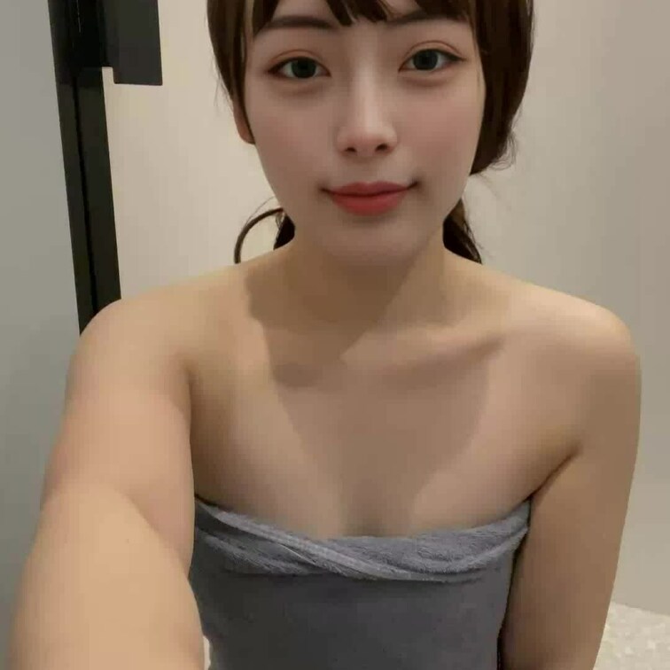お風呂でシャワーうるさいけど♡