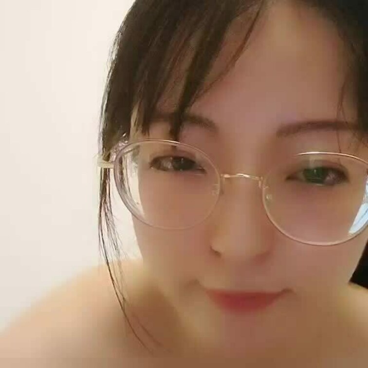 とっても良い物を頂いたのでお笛らしちゃった
挿れちゃうのが楽しみですね…