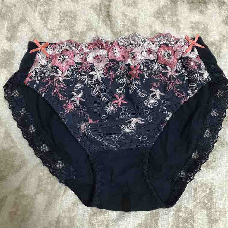 今日のリナのパンツです🥰🥰