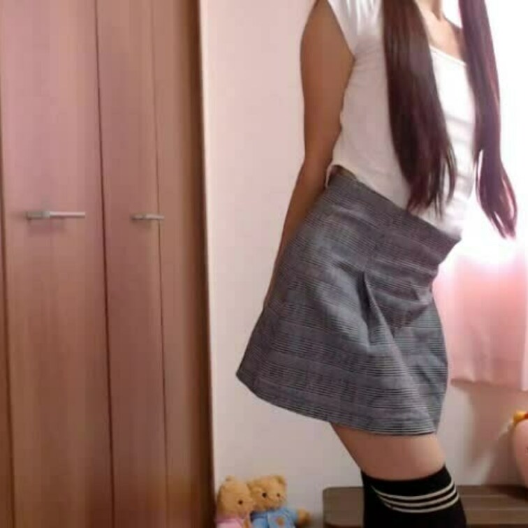ニーハイ好きかなぁ？？✨