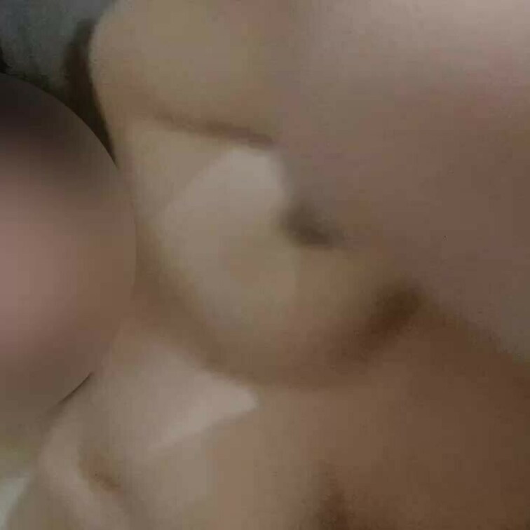 嫁ちゃんの巨乳が揺れる正常位セックス😆
喘ぎ声が可愛い❤️
動画編集しながらギンギンになっちゃいました。