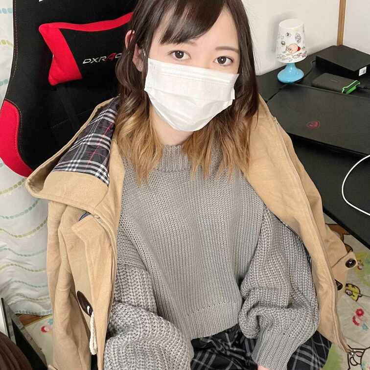 今日は一段と寒いですね💦🥶
女子大生風コーデでお出かけしてきます(*^^*)✨