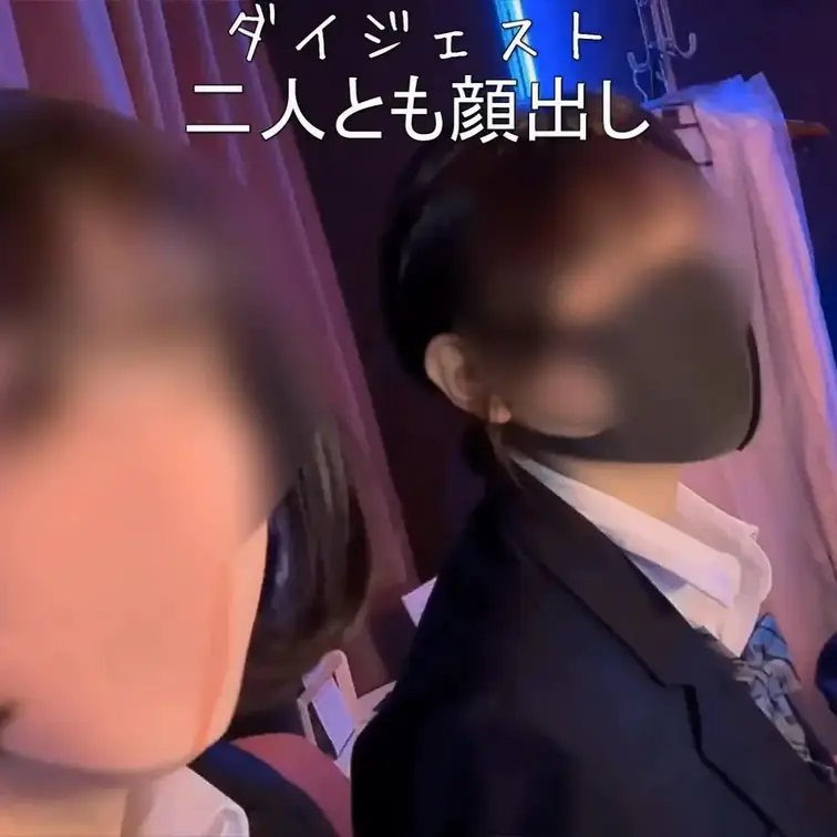 女友達と女装して顔出し変態イチャラブ中出し作品。
結衣ちゃんプレミアム撮影
激カワの女の子155cm39キロ
※結衣ちゃんにもマネー入るので余裕あるファンの方はコンプしてね※
かな〜りエッチ!!
お風呂場で、みおの下の毛剃られて女⚪︎にされちゃいました。笑
ツルツル恥ずかしい。
その後ソファーいって首輪つけられちゃってMになってて言われたけど結衣ちゃんかわいいすぎて
興奮して逆攻めみたいになったかも?笑
でも手コキとかされて恥ずかしかったです。
そのままベッドでイチャイチャしながら
中に出しちゃった、、、、w
えへへ