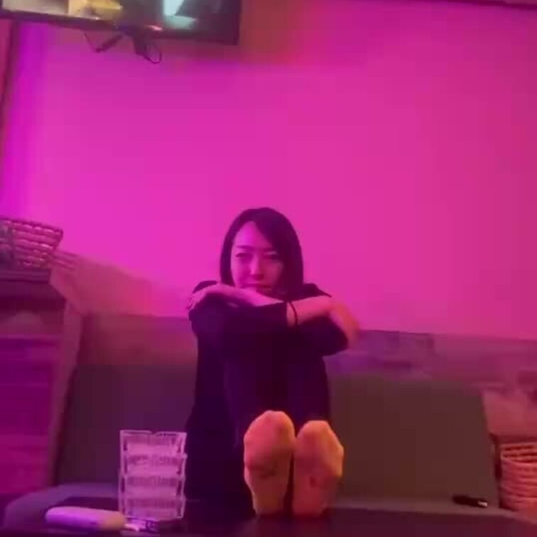 皆様大変お待たせしました！
今回のくすぐり動画はこちらです👍

是非いっぱい見てあげてくださいね(  ˆОˆ  )