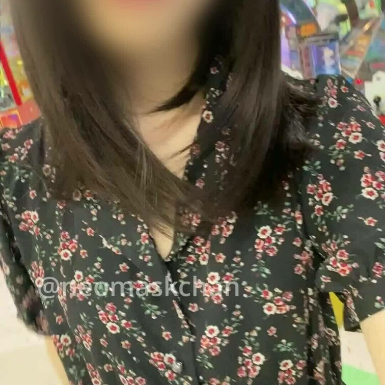 プリクラのとこでくぱぁしてみたやつ！
