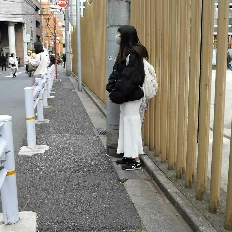 ト〇横の真実【１９歳大学生めいちゃん③】

普段は至って普通のサラリーマンです。
風俗遊びやメンエスにも飽きた頃に