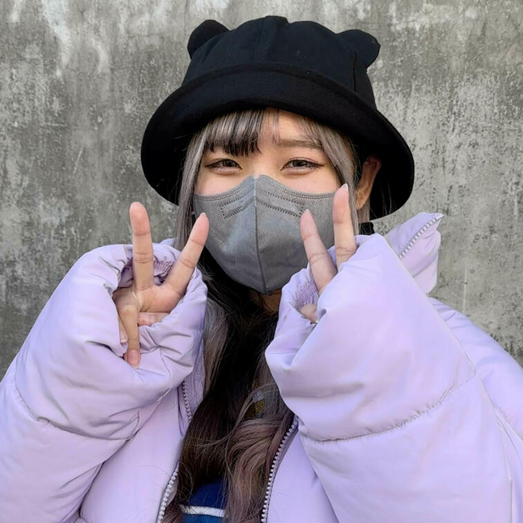 #136【SHIORI 20歳】
今回ストリートスナップに協力してくれたのは、原宿カワイイPOPなコーデがオシャレなS
