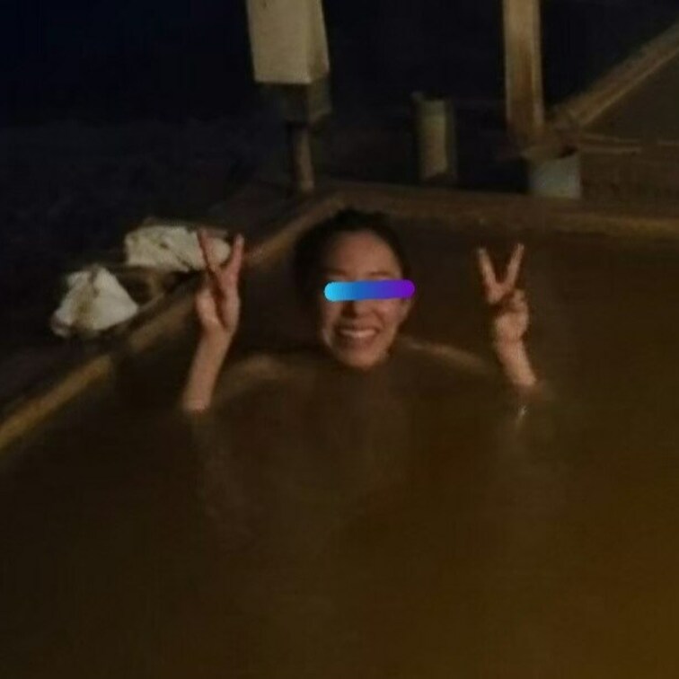 単独さんと混浴😌♨️🍶
他にお客さんきてスケベできなかったみたい笑