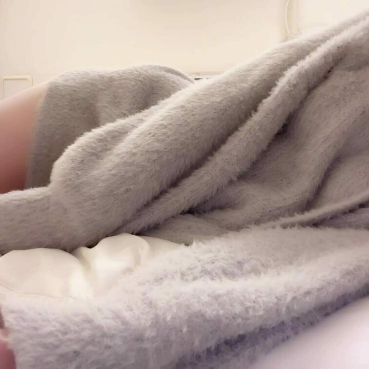 ルームウェアでぐちゅぐちゅオナニー