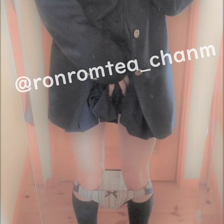 今日のパンツです。
いつかのーぱんで学校行きたい、、