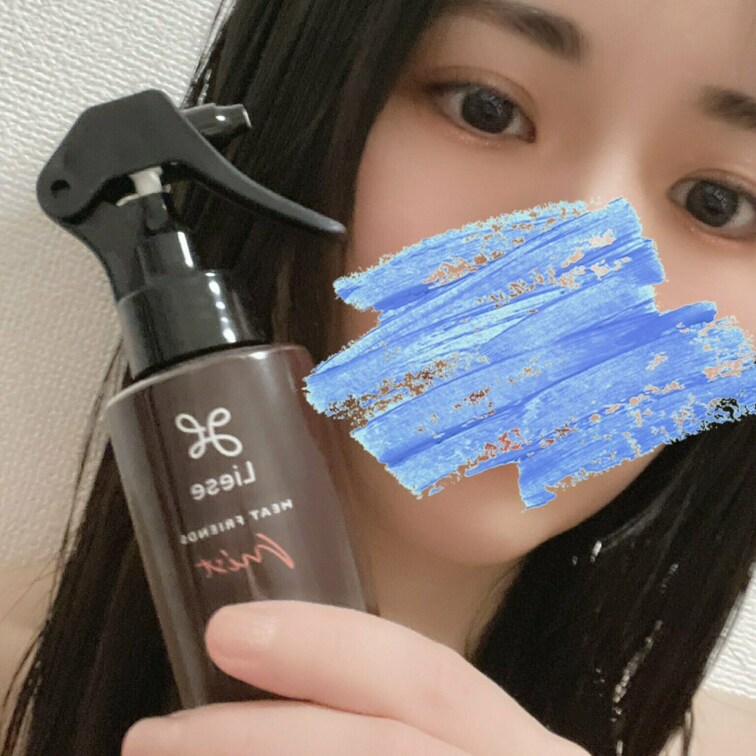 お風呂上がり🫧
この洗い流さないトリートメントの匂い好きなの❤️

オカズにしてくれたら嬉しい🩵
いいねとコメン