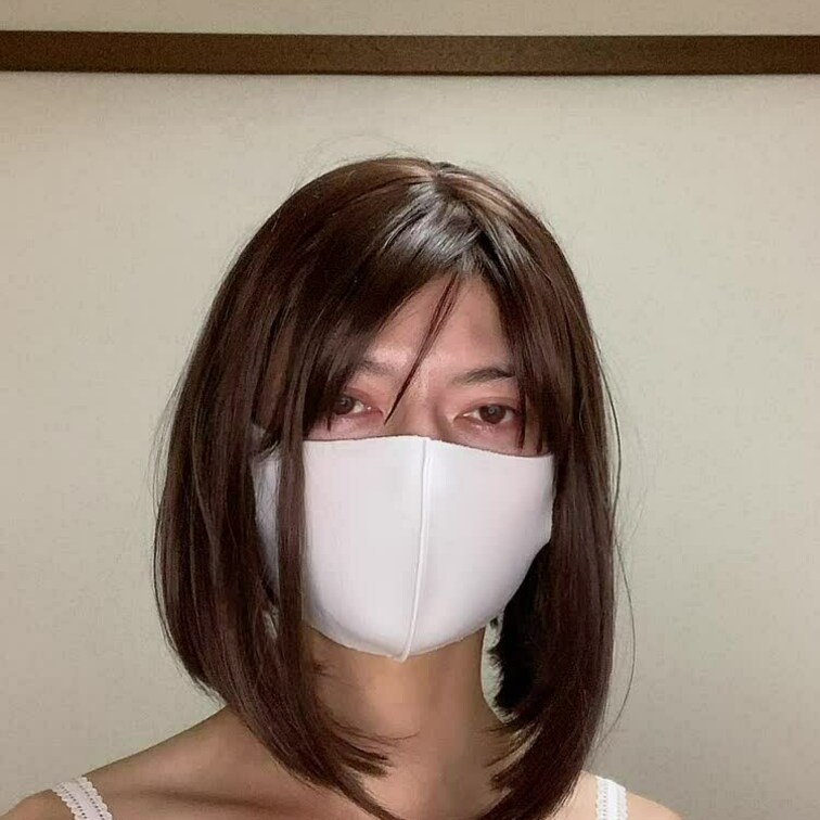 エッチくないです。

あんまり顔をよく見せることはないし
皆様へちゃんと感謝を振りまくために撮りました💕

髪