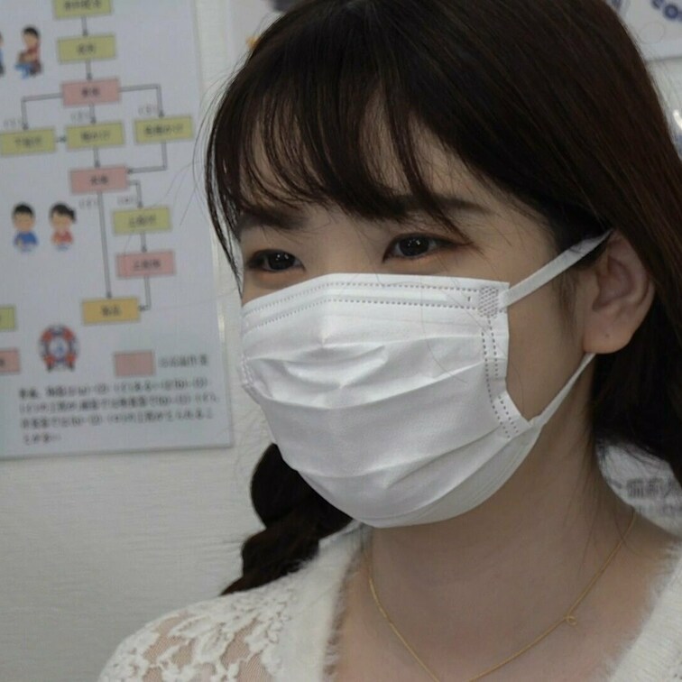 ちょい見せ。本編はこちらから→
#22【陶芸胸チラ】学生、人妻…Bチラ!夢中で前かがみになって、胸元からたわわなお乳が