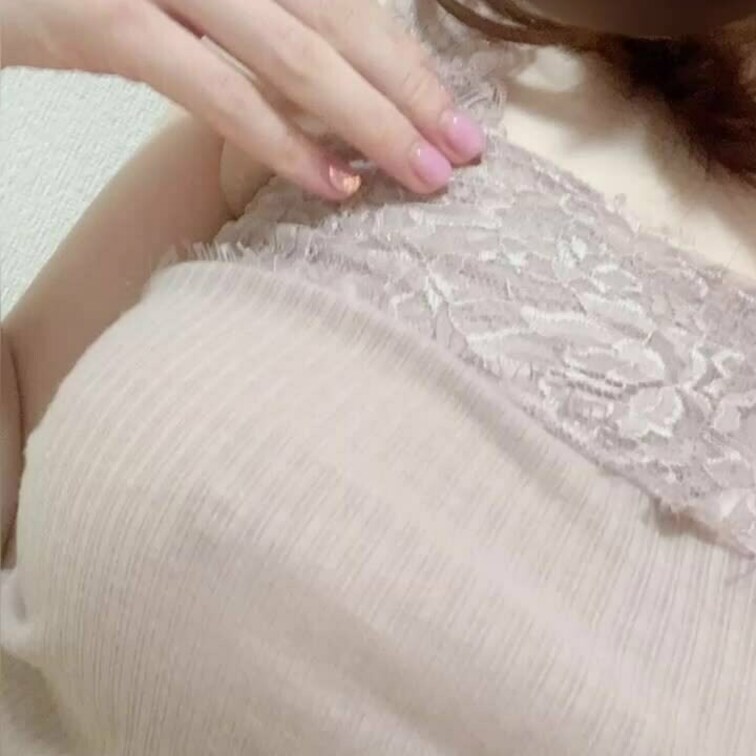 すごく近くで私の乳首が見れる動画です^^