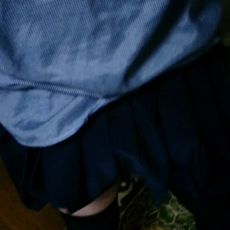 ニーソ逆さ