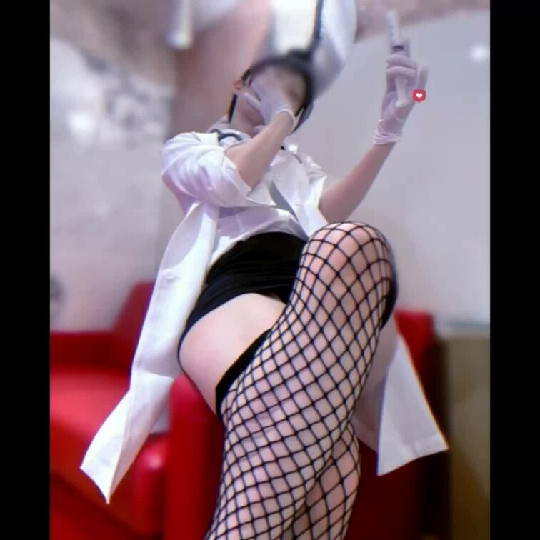 20cm巨根に逆マッスルお注射しました🍑🫧
あい先生、巨根に興奮しすぎて嬉しそうすぎてごめんなさい🙇‍♀️