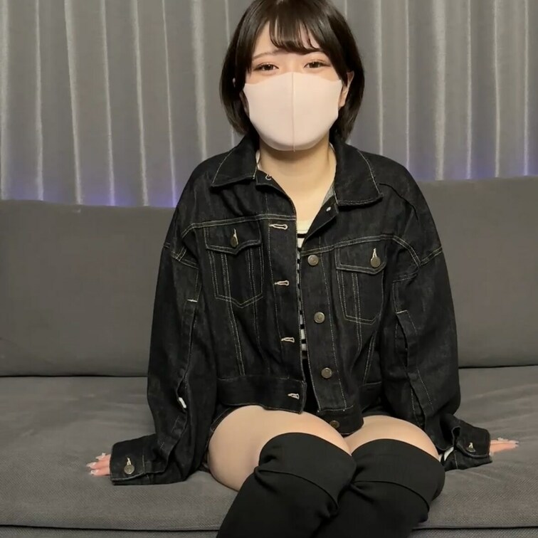 ※無料プランでも公開中※
【脱ぎシーン】
家がお金持ちなお嬢さまＪ〇が密会に来たよ。
えちえち巨乳でシコい体がたま