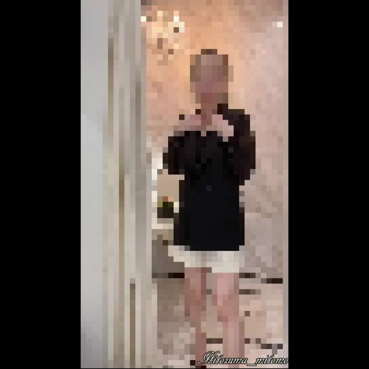 私の乳首っておっぱいの割に小さいの💕
２人の○○○に沢山吸われたのにこのサイズだよ、、、💗でもスッゴク敏感で、ご主人様