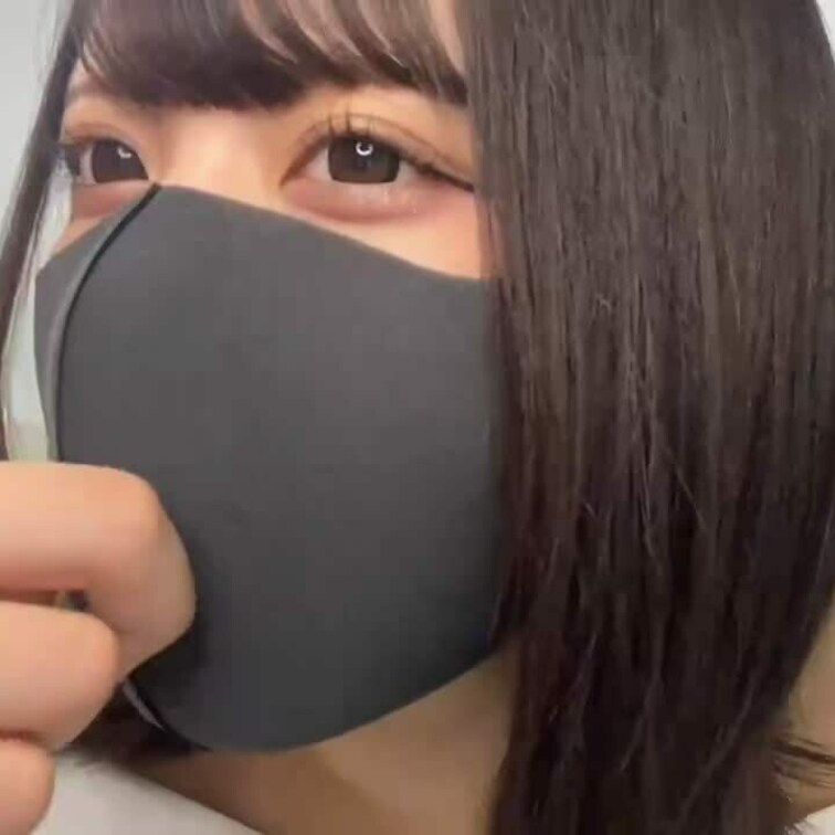 【りん 18 歳】

りんさんのライブ配信の課金部分を【見逃し配信】できちゃいます

生配信 だと、1 回の課金