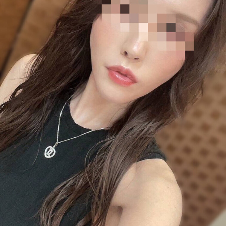 クチマンコ巨乳奥様SATOMIさん　旦那さんはエリート公務員　レス5年目で初めての貸出経験で久しぶりの生チ○ポを大事そう