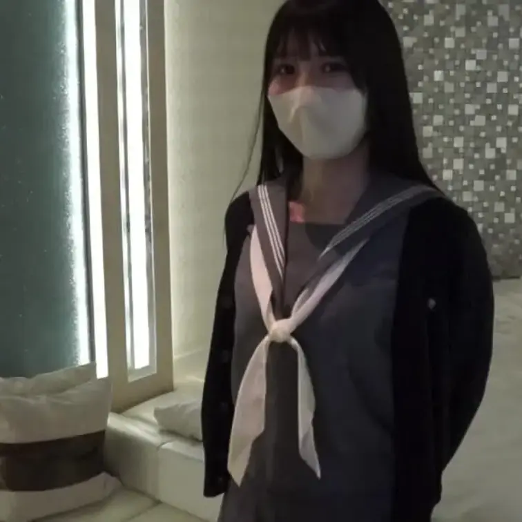 熊〇の伝統進学校セーラー服に大量ザーメンぶっかけ