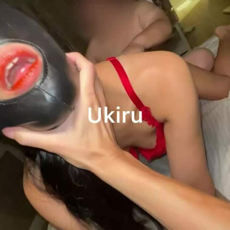 ｜受付嬢｜31｜C｜動画①：前戯

 Tinderに潜む可愛くてスタイル抜群で複数プレイを愛してやまない淫乱お○○○