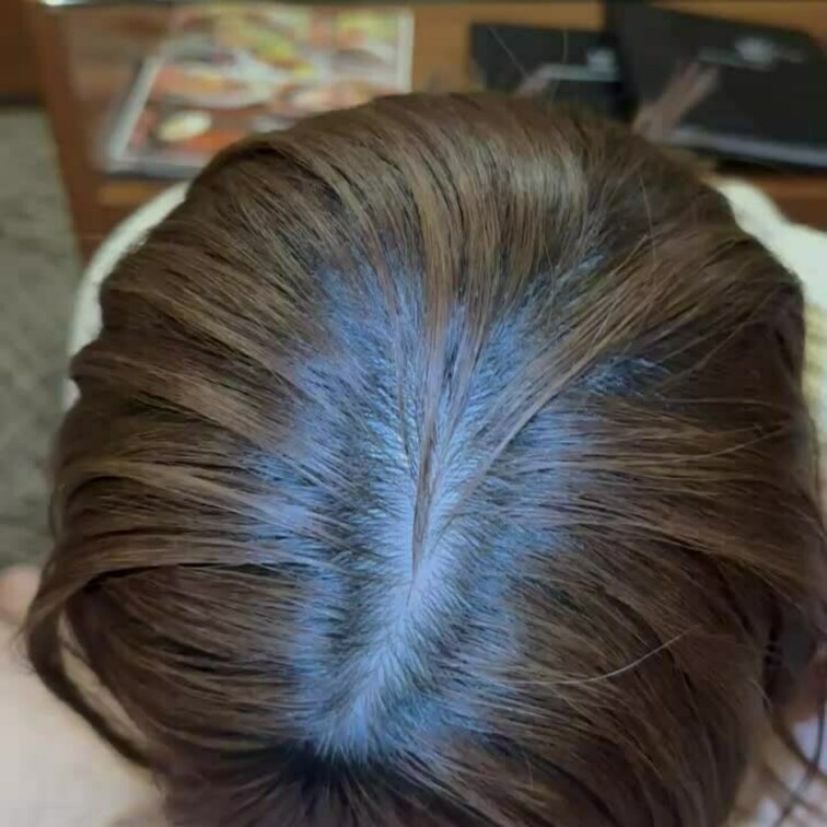 ホテル🏨inして即フェラ
めちゃくちゃ気持ちいいです。上手🥺