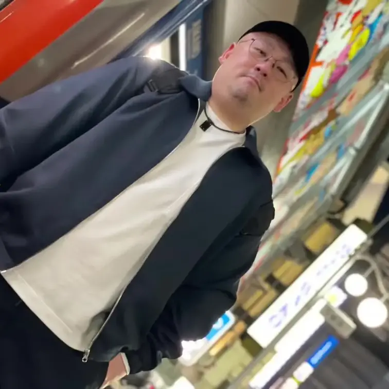 鯨くんを映像で楽しんでください。