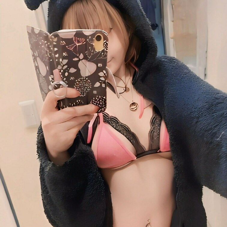 セクシーランジェリー🩷プレゼントでいただいたので着てみました💕
