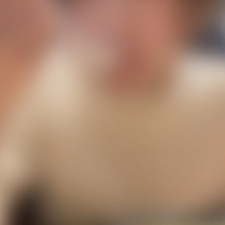 【激推しプラン限定短動画】
ノーブラで大好きなラーメン食べてきました🍜💕
今回はノーブラが分かりづらかったかもなので