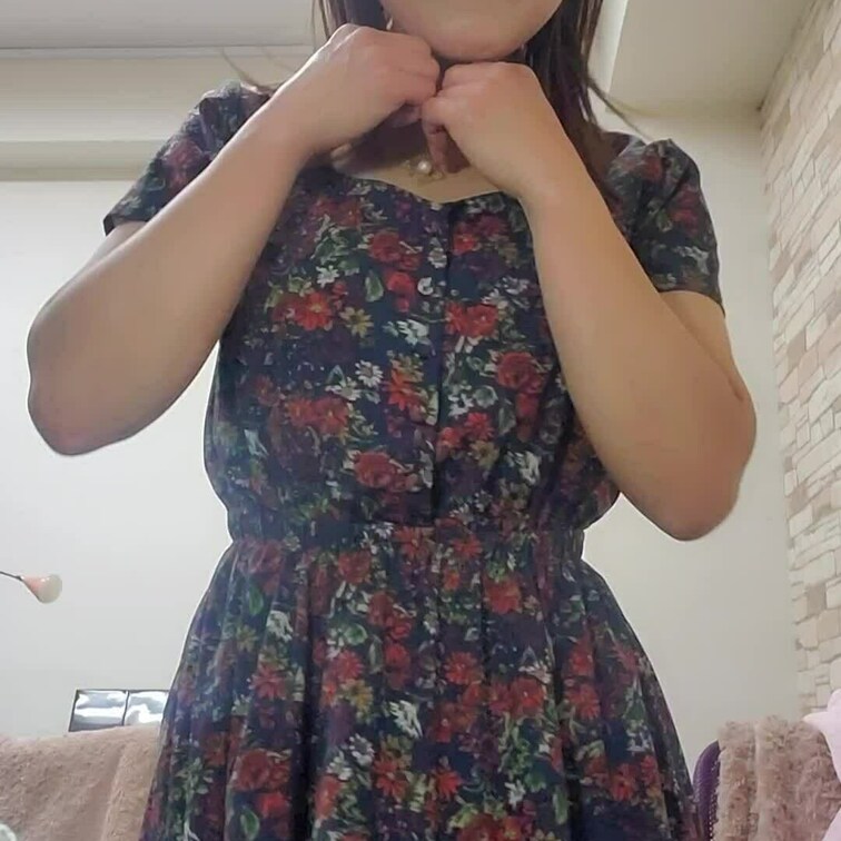 先日の撮影会
ありがとうございました😊

控え室でのお着替え動画撮ったので
見てね！

次回の撮影会は
7