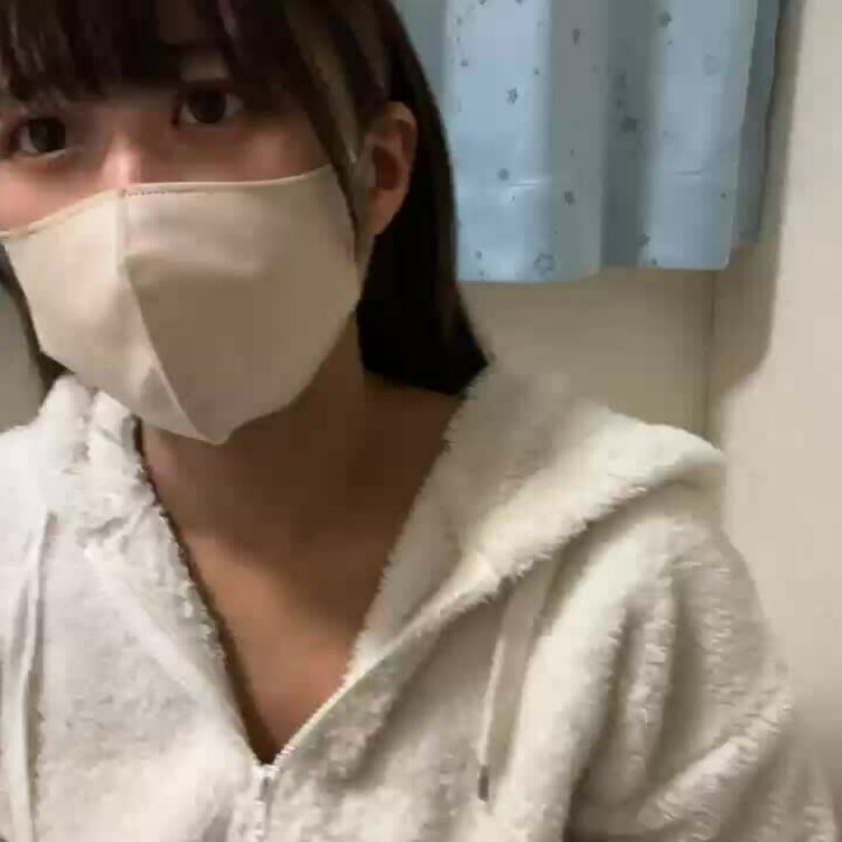 【あいり 19 歳】

あいりさんのライブ配信動画です
生配信 だと、1 回の有料配信を視聴すると、おおよそ平均 