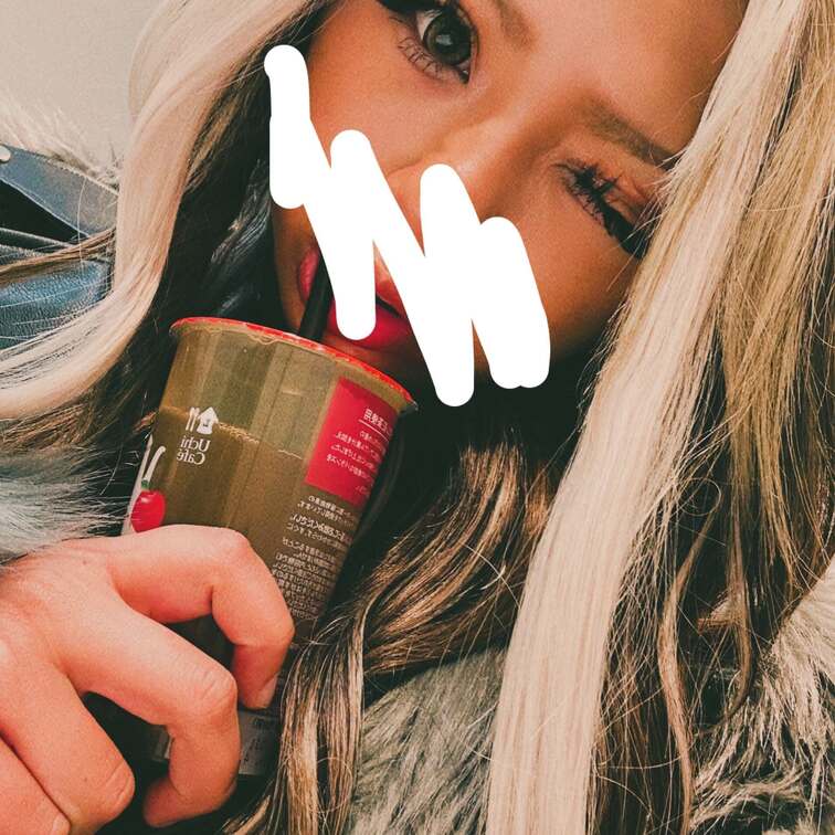 おはようございます🙋‍♀️🙋‍♀️
みんなの投稿見てまだまだ勉強中です‥
どんなのがいいのかなぁ？？
ド素人の私で