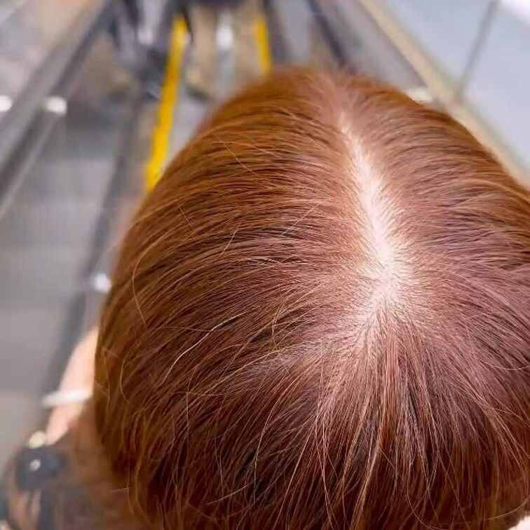 後ろから髪フェチアングル😍