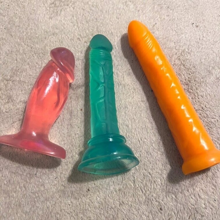 ３本のディルドちゃんのレビューをします！！！