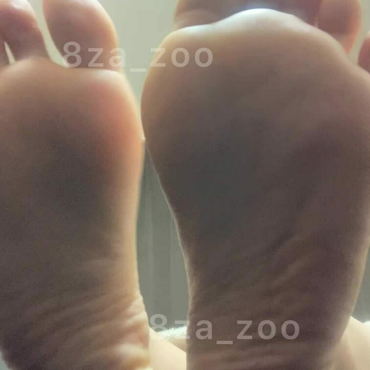 🦶