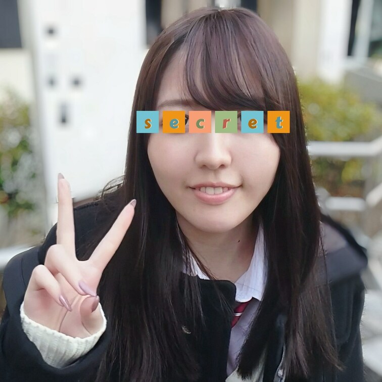 ❤️顔出し❤️エロ〜い制服の美脚女子に中出し！

美脚での脚コキ❤️
ガチはめに悶絶してマン汁ダラダラ流す変態女子
