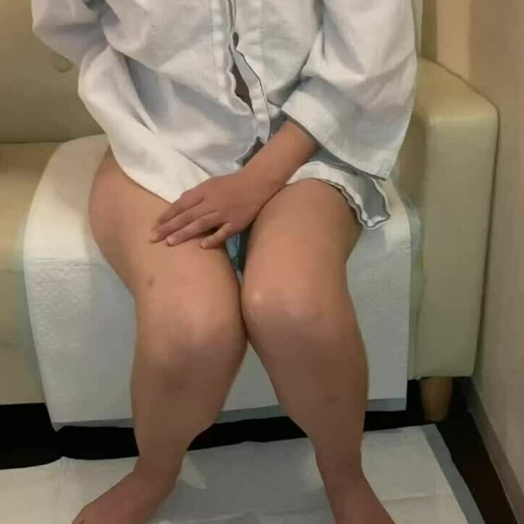 ○○○の甲斐あってクリバイブ当てたら秒で潮吹ける身体になりました、もう戻れないね、旦那さんは知らんのやろなぁ、こんな変態