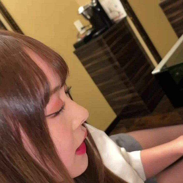 myfans限定！
ぼかしなし単品新作のサンプルです💓


❤️痴女社長秘書フルバージョン❤️
https:/