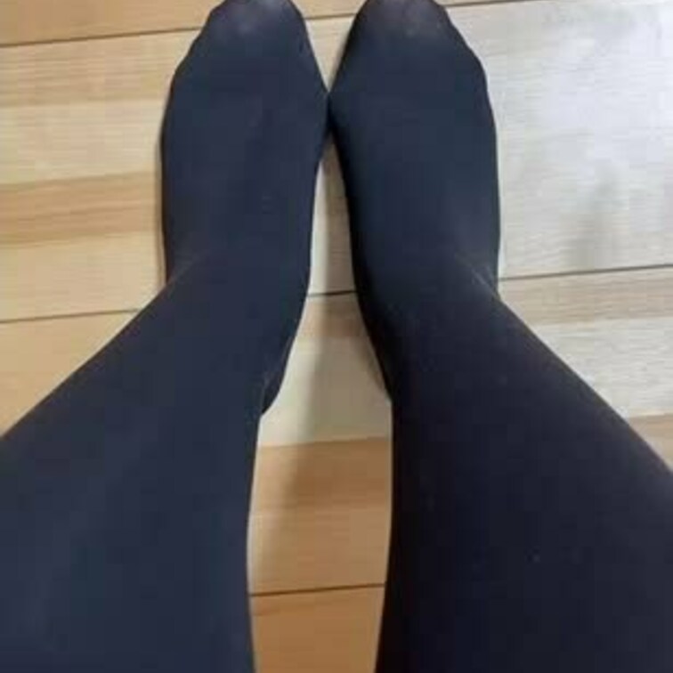 1日目タイツ
めっちゃももかの吐息入ってる笑